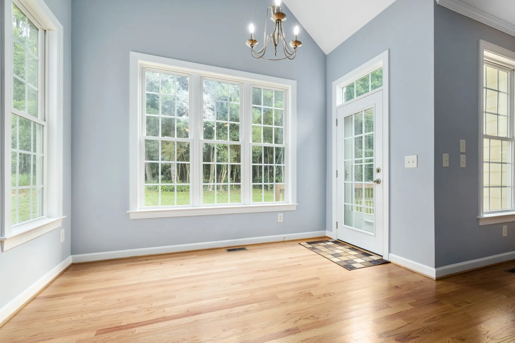 Flooring Installation & Refinishing in White County, Indiana