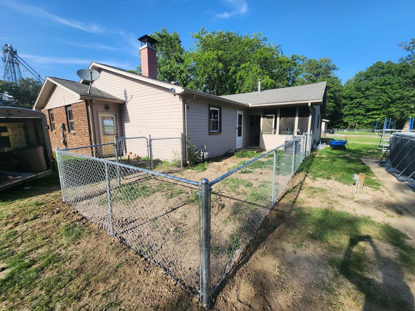 New chain-link fence — Helpful Home Solutions